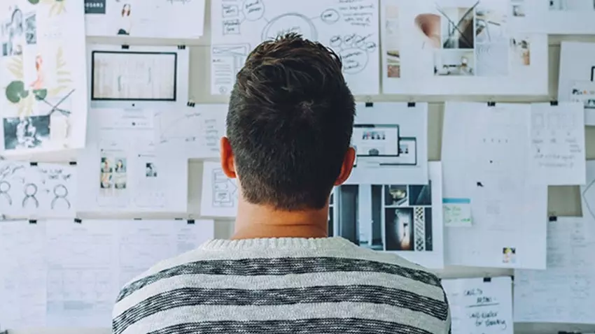 Graphic designer la gi 8 Graphic designer la gi 8